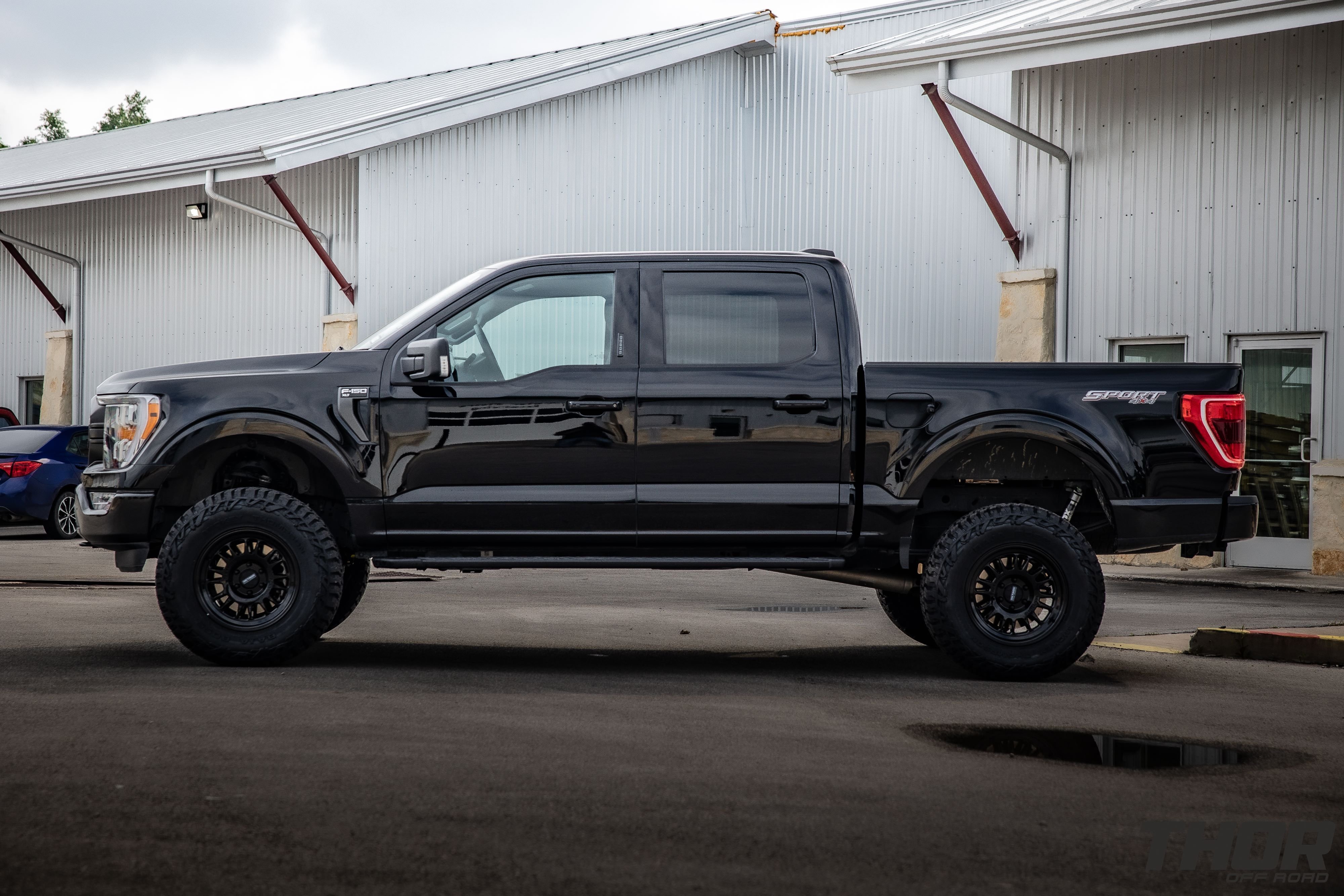 2023 Ford F-150 XLT in Black with BDS 6" Lift Kit, 35x12.50R18 Mickey Thompson Baja Boss AT Tires, Method MR318 18x9" Wheels