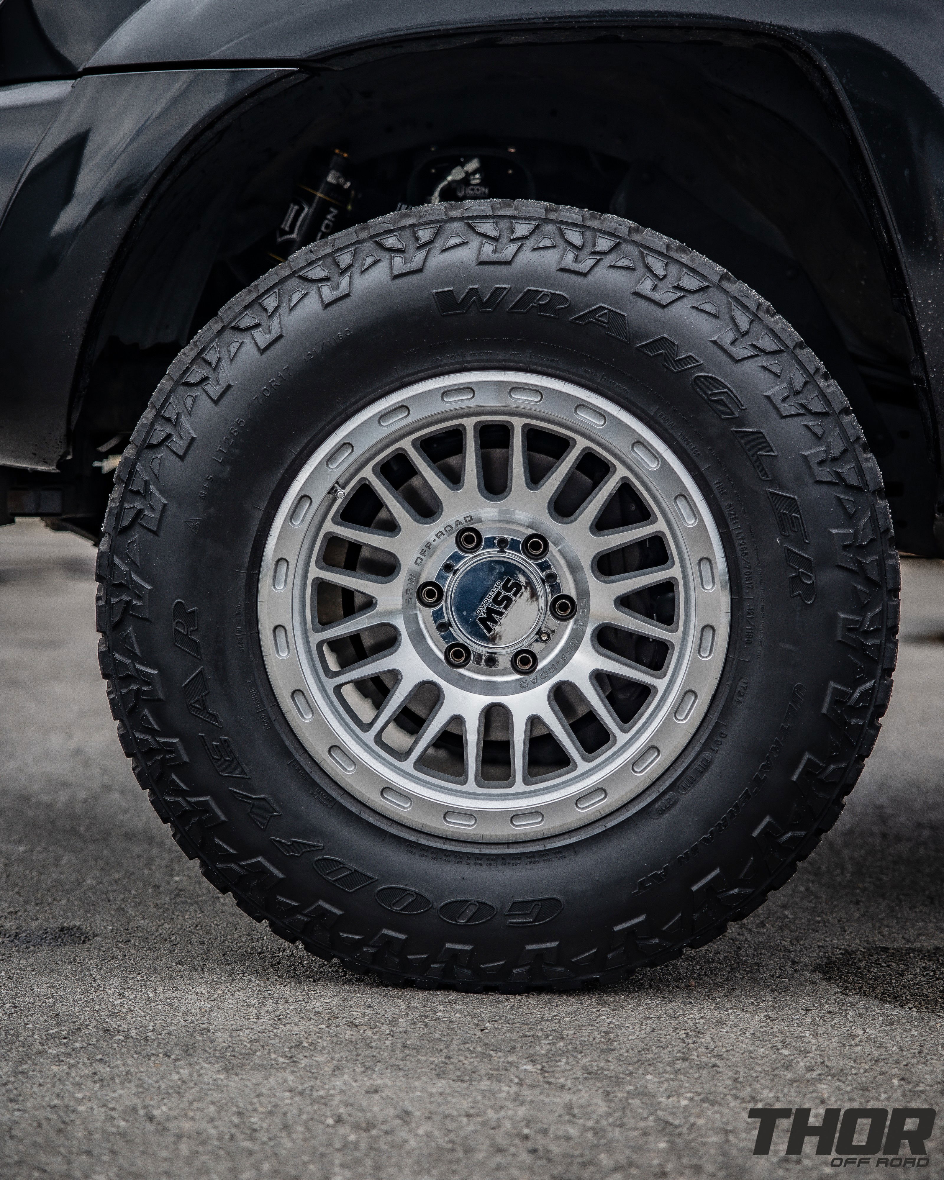 2008 Toyota Tacoma PreRunner in Black with 2.5" Icon Dynamics Remote Reservoir Suspension Kit, Icon Tubular Front Upper Control Arms