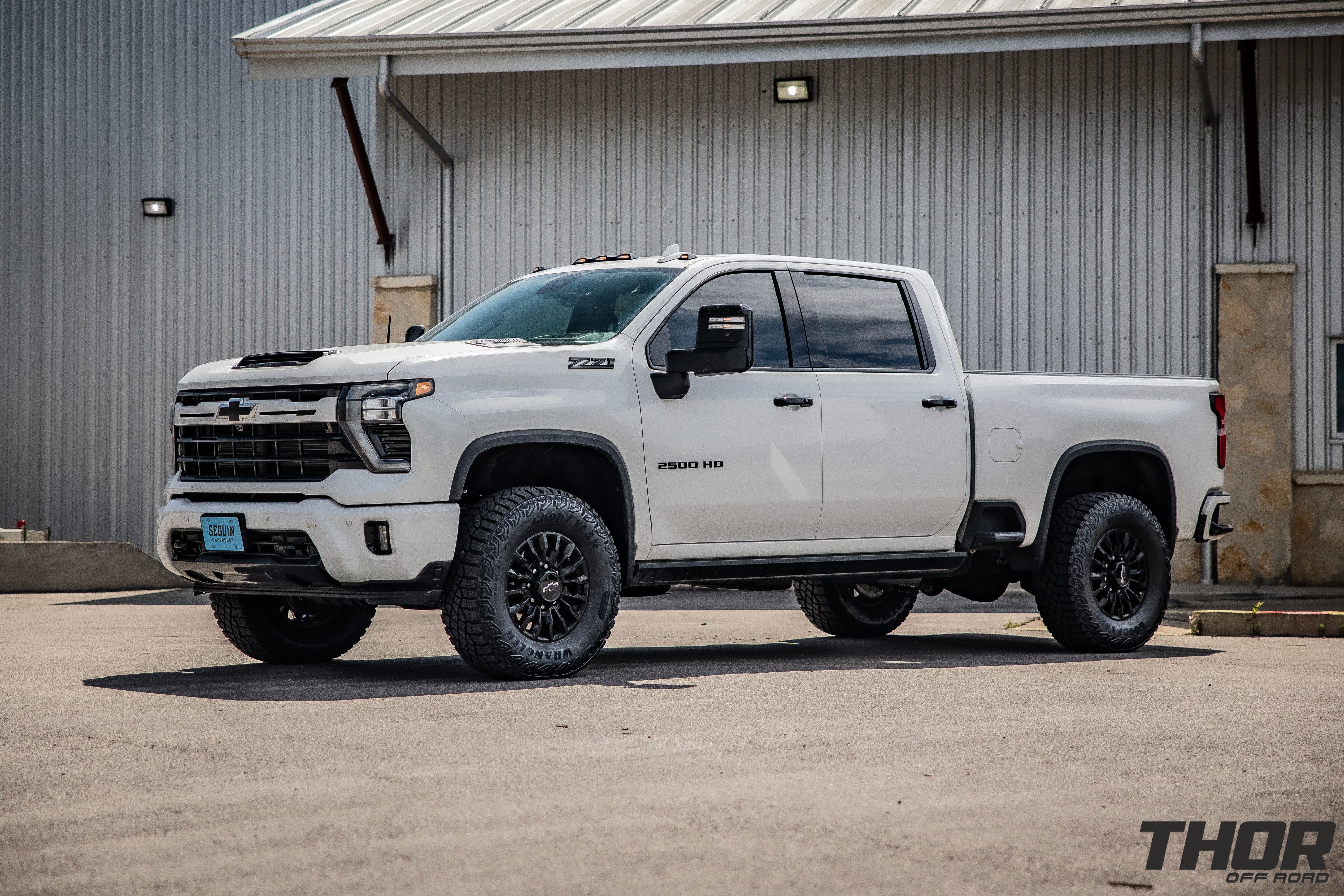 2024 Chevrolet Silverado 2500 HD High Country in White with Cognito 3" Leveling Kit with Fox 2.0 IFP Shocks, Bora 1.85" Wheel Spacers